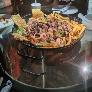 Picada de carnes mixtas