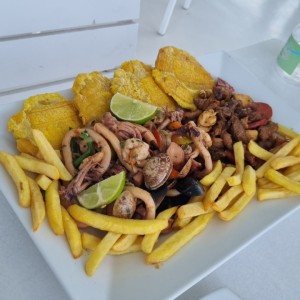 picada mar y tierra