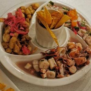 Entradas - Trio de Ceviches