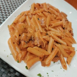 Primi Piatti - Penne alla Boscaiola