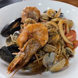 Linguini allo scoglio