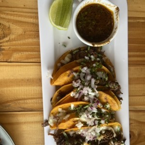 Quesatacos de Birria (Res)
