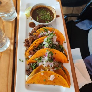 Quesatacos de Birria (Res)