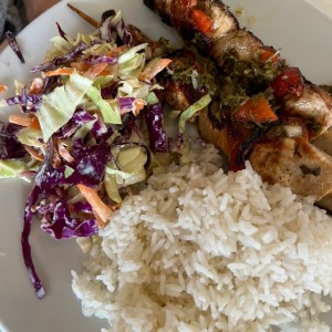 Plato Fuerte - Brocheta de Pollo