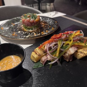 Entradas Calientes - Ceviche de Porkbelly