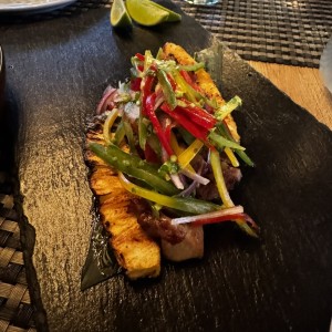 Entradas Calientes - Ceviche de Porkbelly