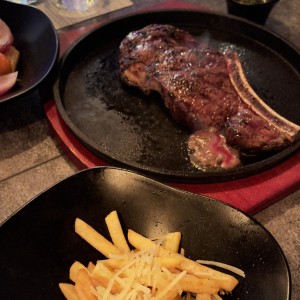 Ribeye con hueso Prime 16 Oz