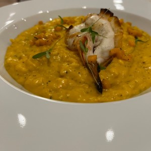 Risotto Cremoso con Langostinos y Calabaza