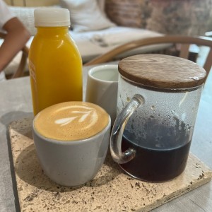 Capuchino- juguito - Americano 