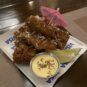 Club Copacabana wings