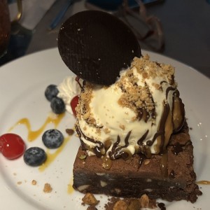 POSTRES - Traditional Brownie