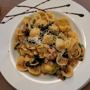 orecchiette alla salsiccia