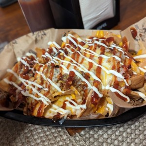 Nachos pork belly