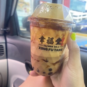 Dalgona coffee & sugar boba