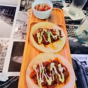 Tacos de ropa vieja 