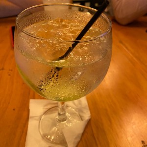 Gin tonic 