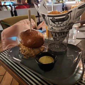 Burger Geisha