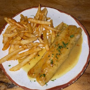 Filete de pescado con salsa de curry