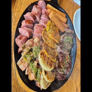 Picada Fuego y Fierro