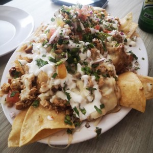 Nachos de pollo 