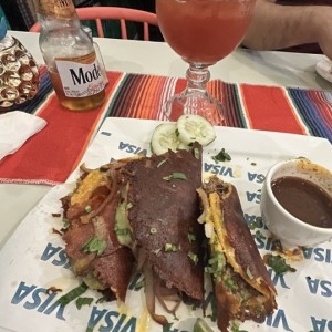 Orden de tacos al pastor