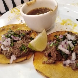 Orden de tacos de birria