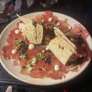 Carpaccio de res