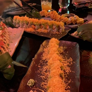 Signature Rolls - Tropical
