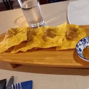 Wonton de Cerdo (4 unidades)