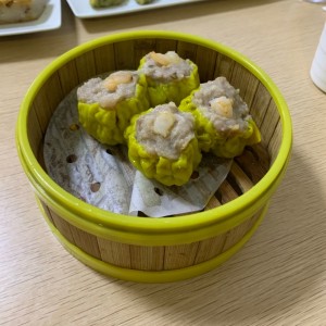 Siu mai de puerco y camaron