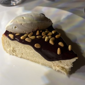 DOLCI - Mascarpone Bruciato Cheesecake