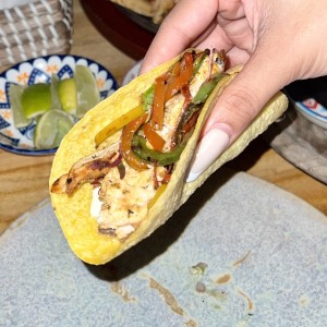 FAJITAS DE POLLO A LA BRASA