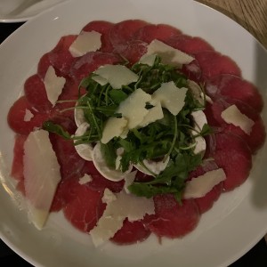 Entrantes - Carpaccio de res