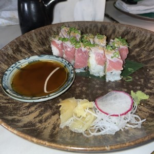 Sushi Bar - Ni-Tuna