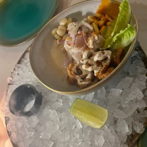 Ceviche de Corvina y Calamar