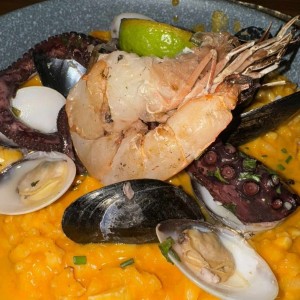 Para Continuar - Cazuela de Mariscos