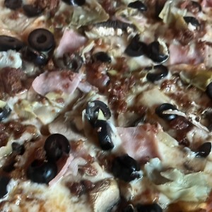 Pizza Capricciosa