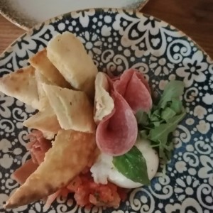 Antipasto Burrata