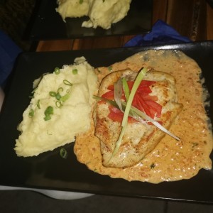 Pollo salsa pimenton