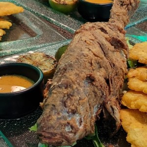 Fuertes - Pescado Frito