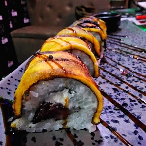 Sushi roll 