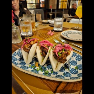 Baos de costilla estilo Hong Kong