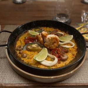 Paella de Mariscos 