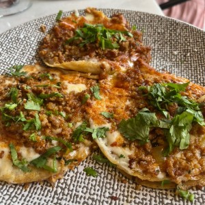 tacos de chorizo con queso