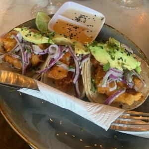 Tacos de ceviche frito