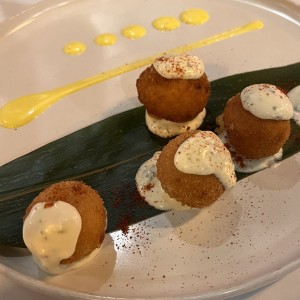 Guarniciones - YUCA FRITA