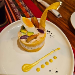 CAUSA LIMEÑA ATÚN O POLLO