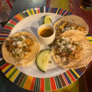 Tacos al pastor