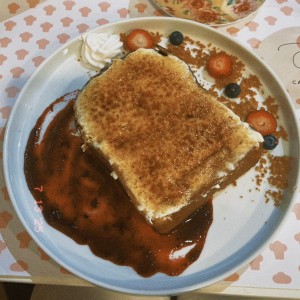 Créme Brulée French Toast