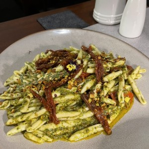 Fiedos al pesto